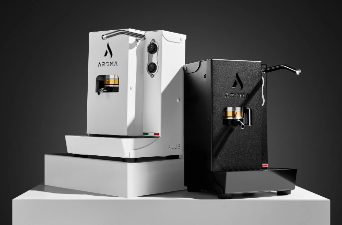 Dva Aroma PLUS aparata na postolju
